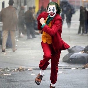 Meet your Posher, Cj